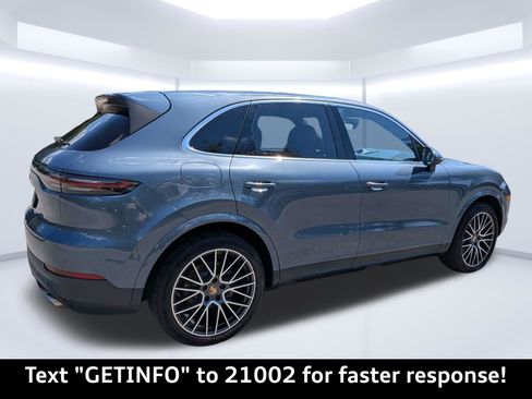 Used 2019 Porsche Cayenne S AWD/4WD image 3