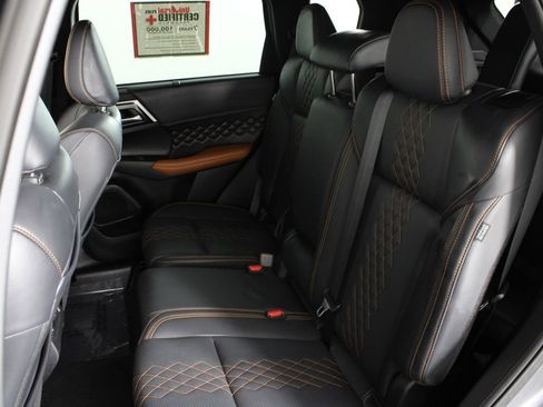 Used 2022 Mitsubishi Outlander SEL image 20