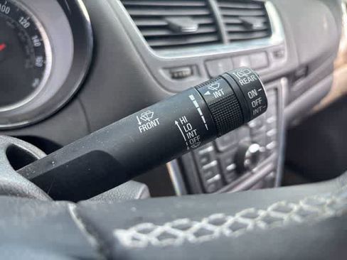 Used 2014 Buick Encore Convenience FWD image 14