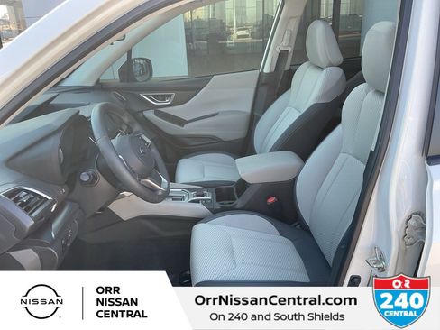 Used 2021 Subaru Forester Premium image 17
