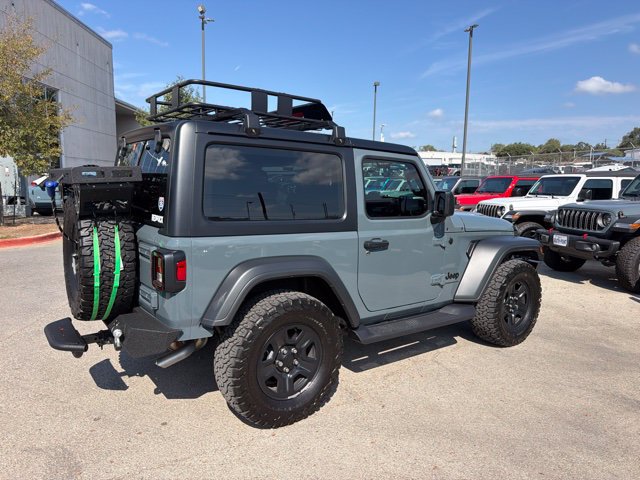 Used 2025 Jeep Wrangler Sport AWD/4WD image 6
