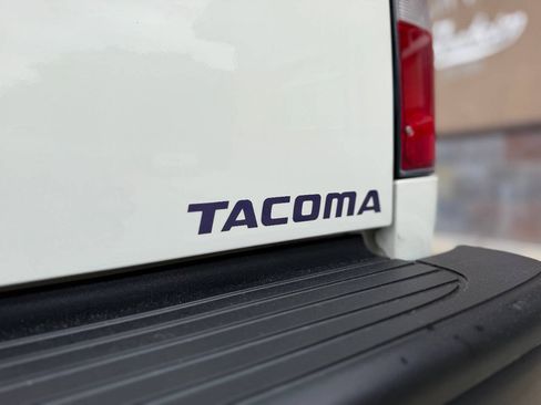 Used 1996 Toyota Tacoma 2WD Regular Cab image 23
