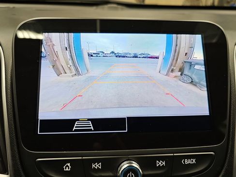 Used 2024 Chevrolet Malibu LS FWD image 21