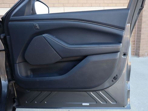 Used 2023 Ford Mustang Mach-E Select w/ Comfort Package Lite RWD image 23