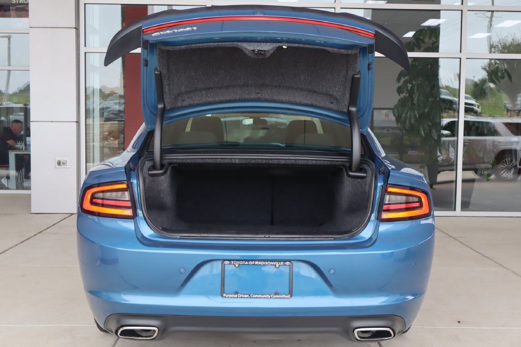 Used 2023 Dodge Charger SXT RWD image 8