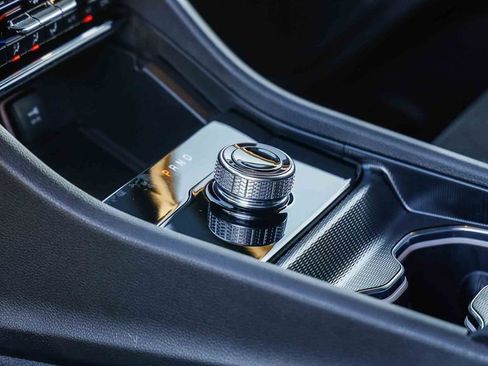 New 2025 Jeep Grand Cherokee L Laredo image 21