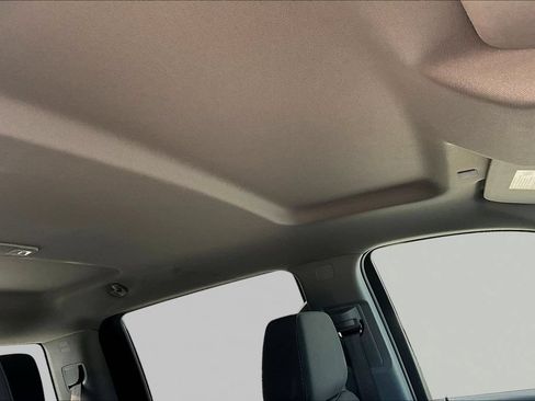 Used 2023 Chevrolet Silverado 1500 LT RWD image 29