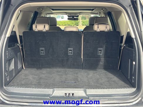 Used 2024 Ford Expedition Max Limited image 25