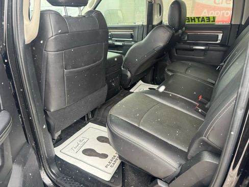 Used 2016 RAM 2500 Laramie w/ Sport Appearance Group image 9