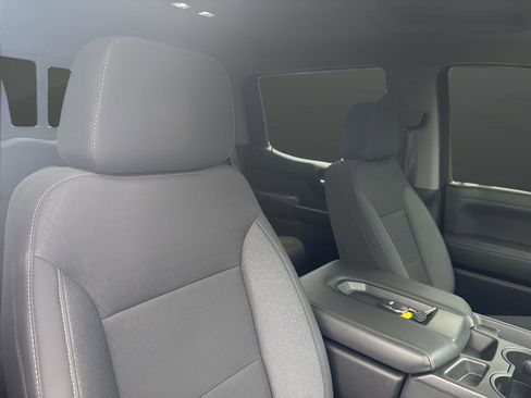 Certified 2021 Chevrolet Silverado 1500 LT w/ All Star Edition Plus image 46