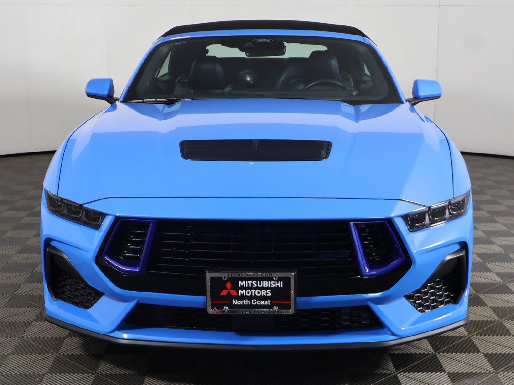 Used 2025 Ford Mustang GT Premium w/ California Special Package RWD image 15