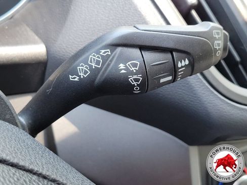 Used 2017 Ford Escape SE FWD image 30
