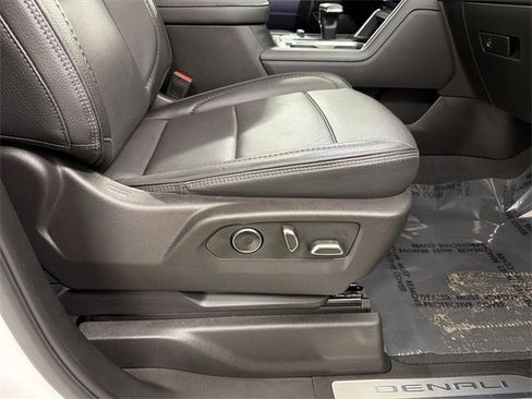 Certified 2024 GMC Sierra 1500 Denali image 19