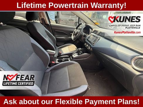 Used 2025 Nissan Versa SV FWD image 42