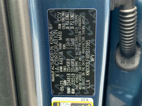 Used 2024 Kia Niro SX Touring image 27