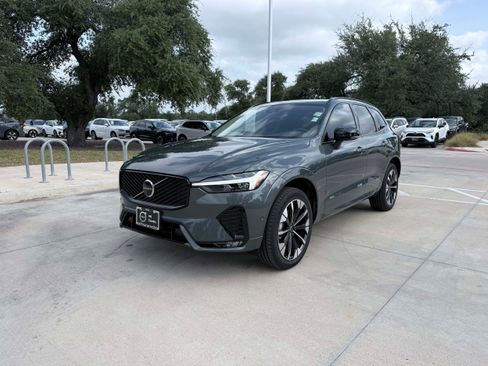 Certified 2026 Volvo XC60 B5 Plus w/ Climate Package AWD/4WD image 2