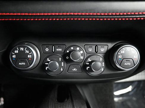 Used 2015 Ferrari F12 Berlinetta image 97