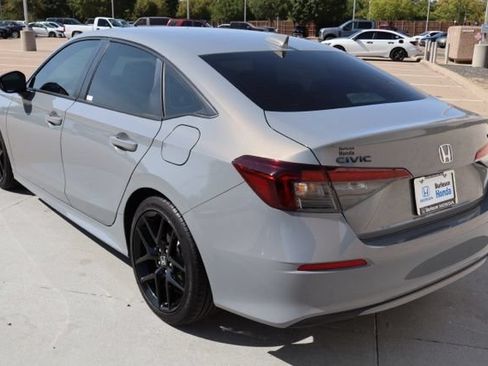 Used 2026 Honda Civic Sport image 6