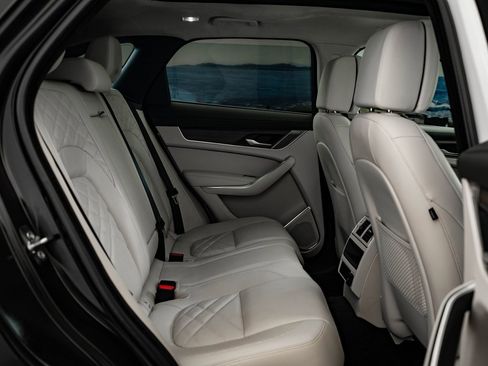 Used 2023 Jaguar F-PACE S image 45