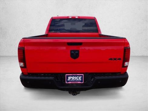 Used 2024 RAM 1500 Warlock AWD/4WD image 3