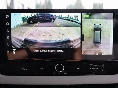 New 2025 Mitsubishi Outlander AWD image 18