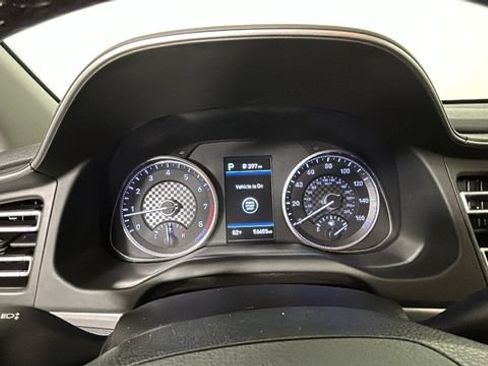 Used 2020 Hyundai Elantra Limited w/ Ultimate Package 03 FWD image 17
