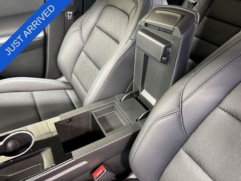 New 2026 Chevrolet Equinox LT FWD image 21