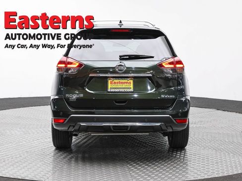 Used 2019 Nissan Rogue SV w/ Sun & Sound Touring Package AWD/4WD image 6