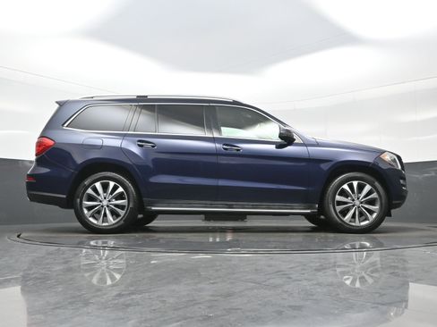 Used 2016 Mercedes-Benz GL 450 4MATIC image 30