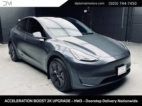 Used 2020 Tesla Model Y Long Range AWD/4WD image 9