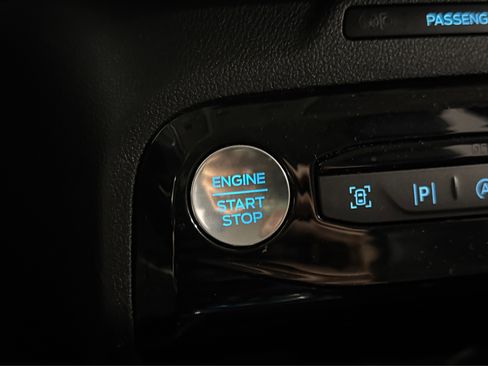 Used 2024 Ford Escape Platinum image 35