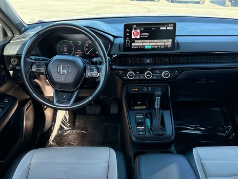 Used 2024 Honda CR-V Sport Touring image 14