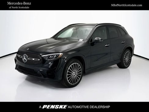 Certified 2026 Mercedes-Benz GLC 300 image 1