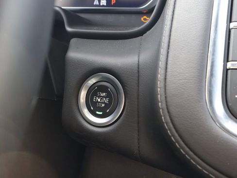 Certified 2024 Chevrolet Suburban Z71 w/ Off-Road Capability Package image 27