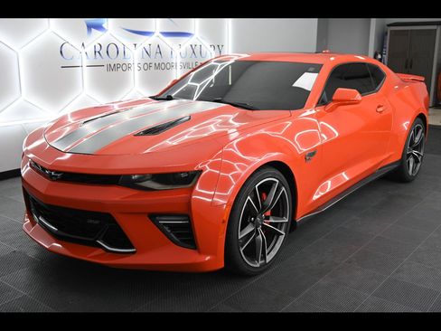 Used 2018 Chevrolet Camaro SS w/ Hot Wheels Edition RWD image 1