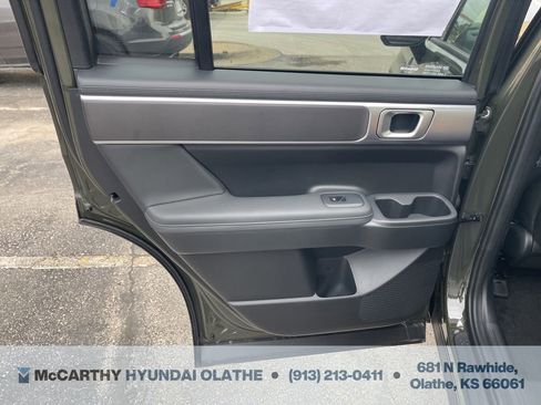 Certified 2025 Hyundai Santa Fe SEL image 27