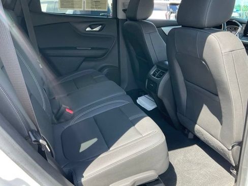 Used 2023 Chevrolet Blazer LT w/ Midnight/Sport Edition FWD image 19