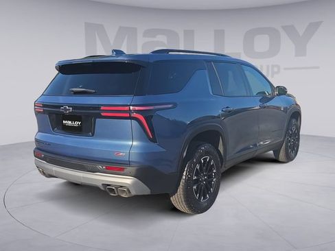 Certified 2026 Chevrolet Traverse Z71 w/ Driver Confidence Package AWD/4WD image 5