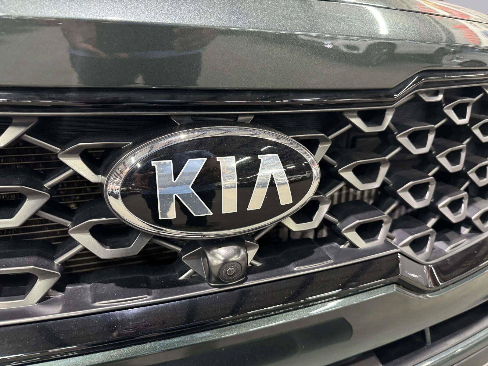 Used 2021 Kia Sorento SX Prestige AWD/4WD image 16