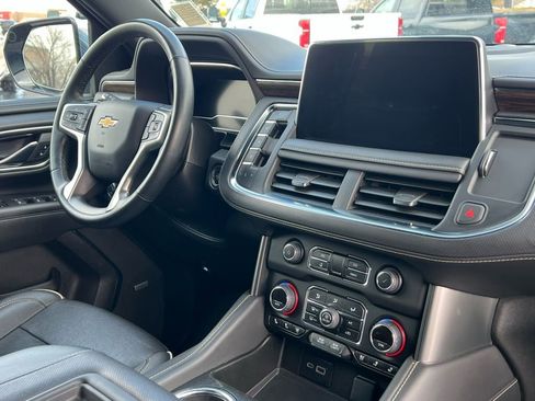 Certified 2023 Chevrolet Suburban Premier AWD/4WD image 18