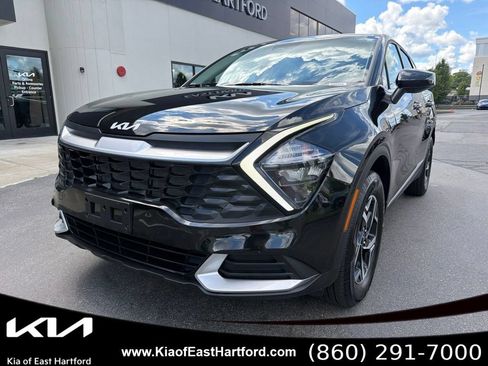 Certified 2023 Kia Sportage LX AWD/4WD image 3