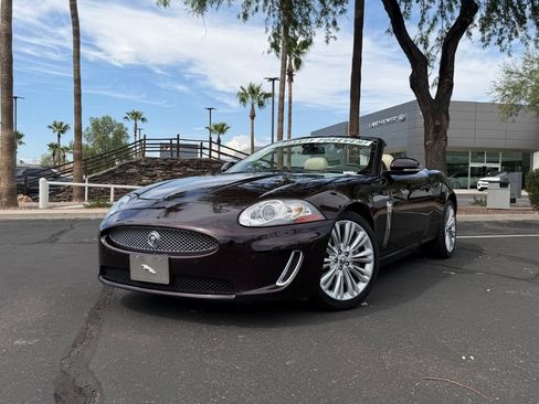 Used 2011 Jaguar XK Convertible RWD image 2