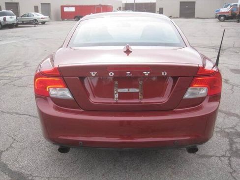 Used 2011 Volvo C70 T5 FWD image 6
