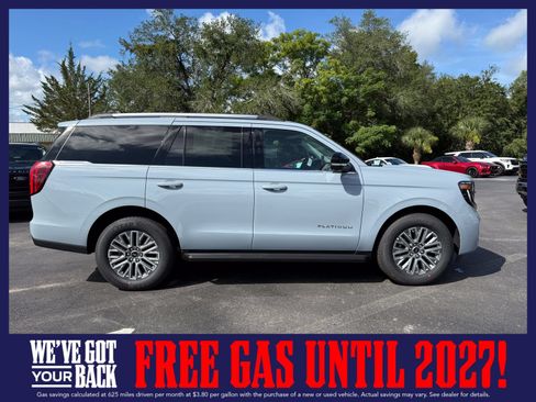 New 2026 Ford Expedition Platinum AWD/4WD image 3