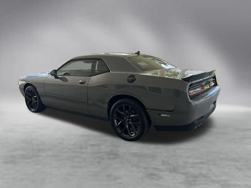 Used 2019 Dodge Challenger SXT w/ Plus Package RWD image 4