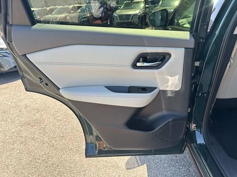 New 2026 Nissan Rogue SV AWD/4WD image 15