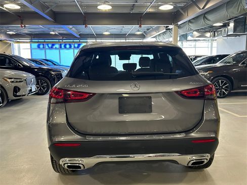 Used 2021 Mercedes-Benz GLA 250 4MATIC image 3
