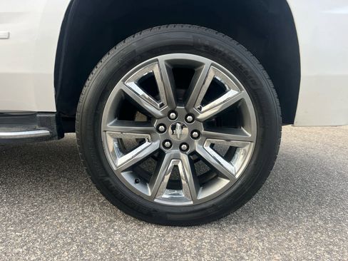 Used 2019 Chevrolet Tahoe Premier image 35