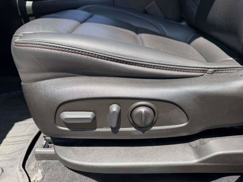 Certified 2023 Chevrolet Traverse RS w/ LPO, Floor Liner Package AWD/4WD image 17