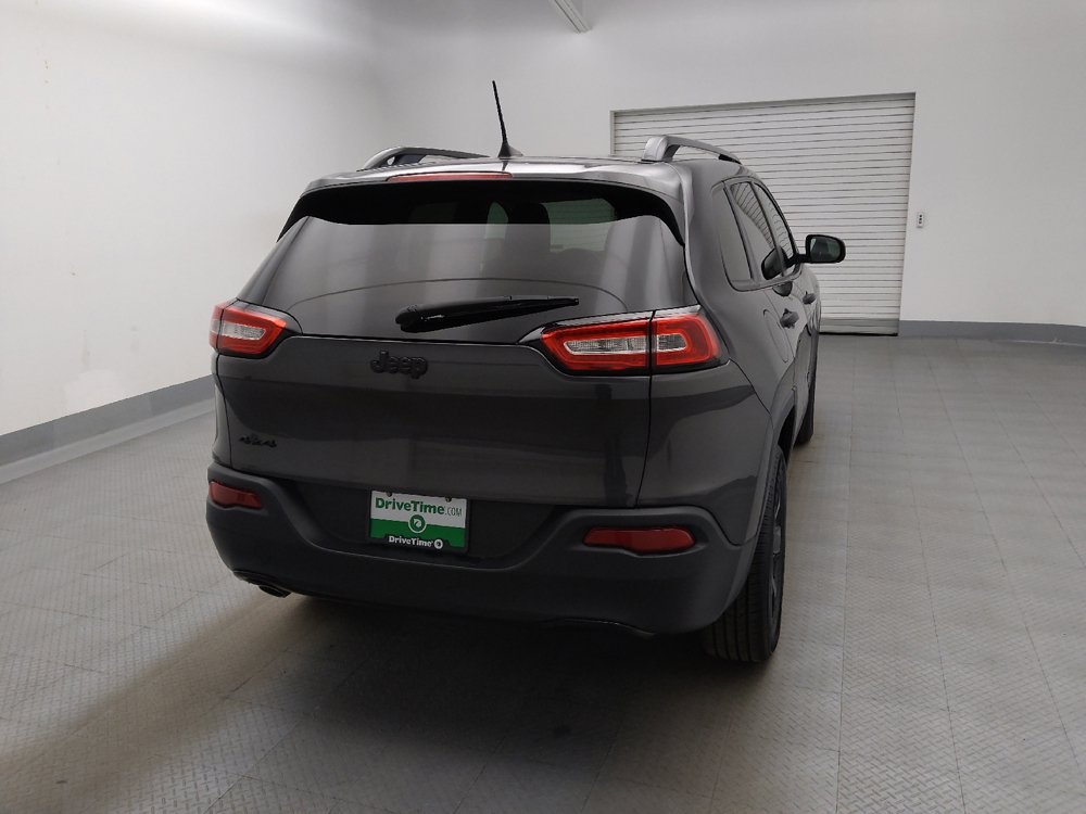 Used 2017 Jeep Cherokee Sport w/ Cold Weather Group AWD/4WD image 7